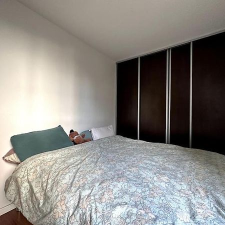 Appartement Lumineux Avec Balcon Levallois-Perret Exteriör bild